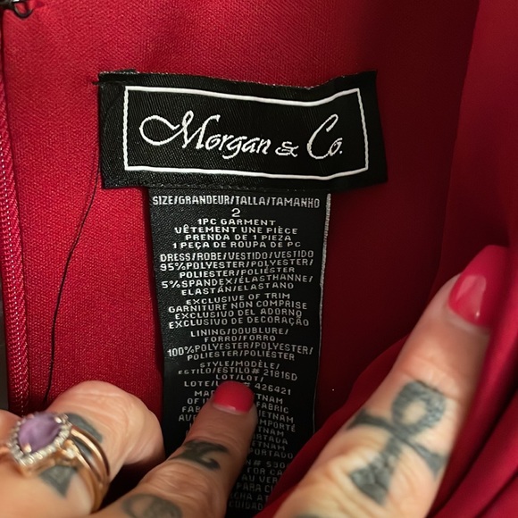 DAVIDS BRIDAL Formal dress Morgan and co - Picture 3 of 3